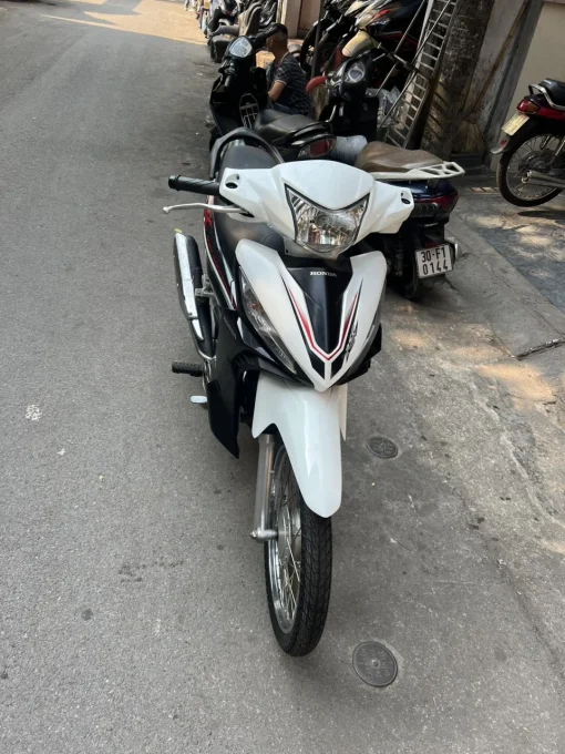 Wave RSX FI 29P-678xx